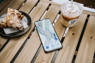 ZTE Axon 30's Full-view Display