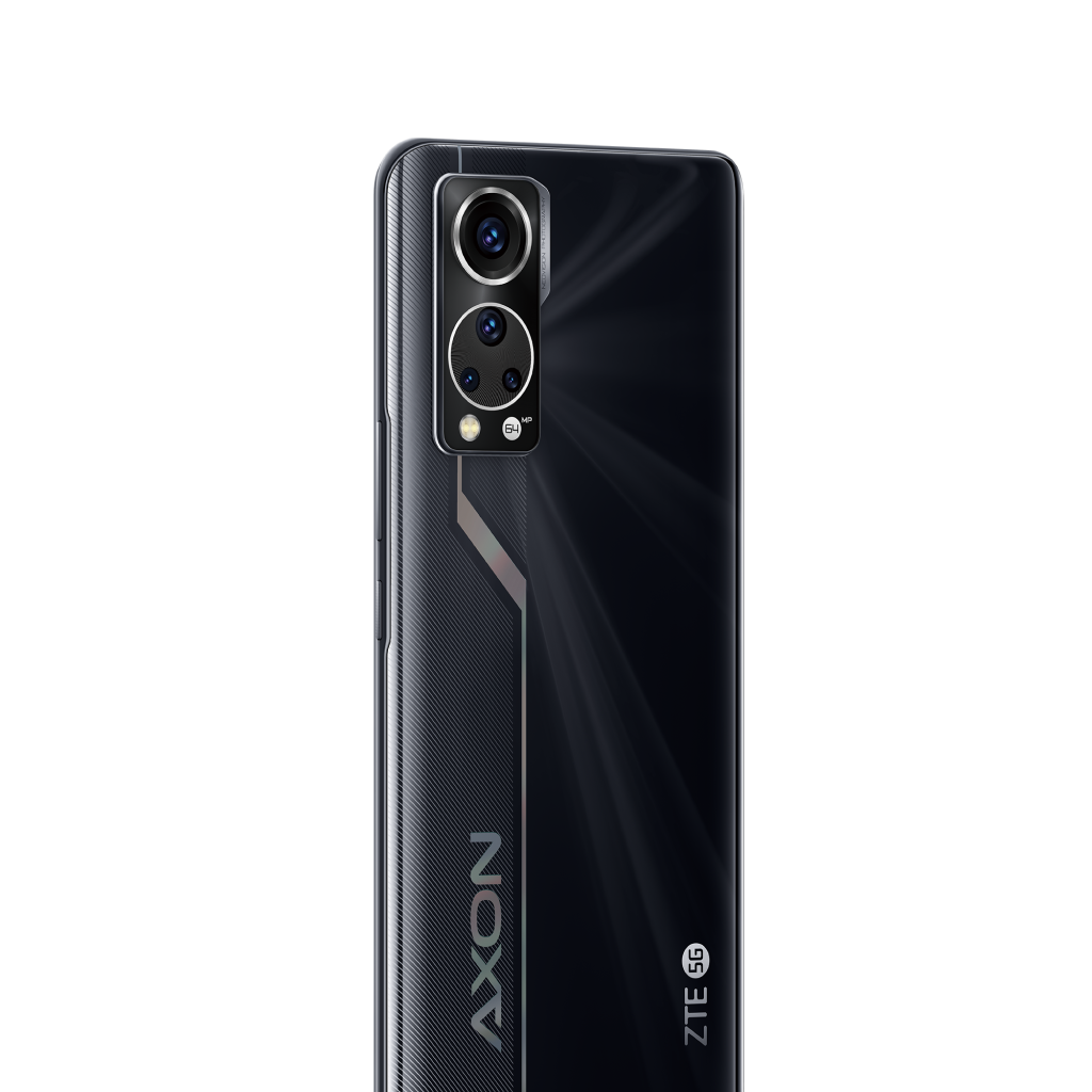 ZTE Axon 30